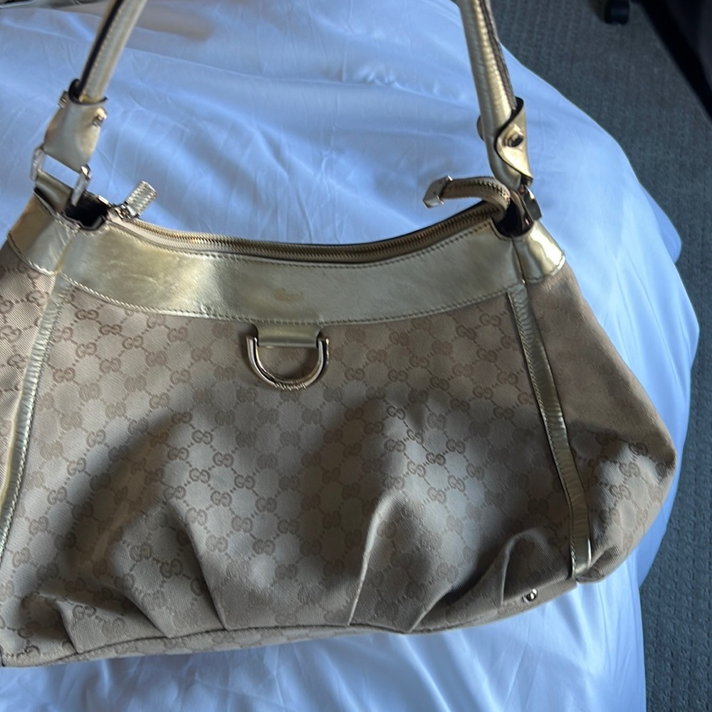 Hobo bag